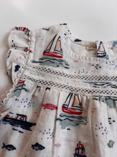 Load image into Gallery viewer, Cape Play Set