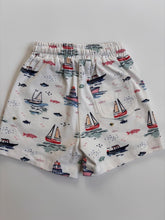 Load image into Gallery viewer, Cape Shorts
